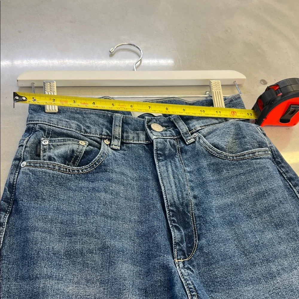 Classic Blue Wide-Leg Jeans - Picture 4 of 6